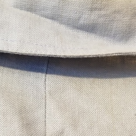 Pale Blue Linen Zip Up 🦚 3 for $21 or 6 for $30 - Picture 4 of 7